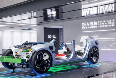 極致智造嚴(yán)苛高效 極氪智慧工廠守護(hù)ZEEKR 001的高品質(zhì)